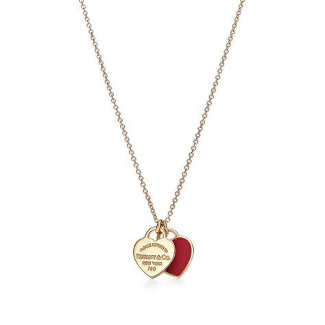 I'd like to have this red as the accent color with the neutral colors (EX: the round lines on the Jada template can be red like this) Rich Wishlist, Tiffany & Co, Tiffany And Co Gold, Valentine Aesthetic, Gold Tiffany, Secret Valentine, Belle Costume, Tiffany And Co Necklace, Return To Tiffany