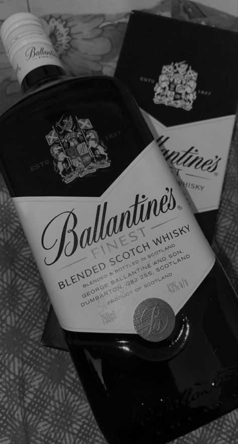 Ballentine Whisky Story, Fake Drinking Alcohol Snaps At Home, Ballentine Whisky Snap, Whisky Snapchat Story, Fake Alcohol Snaps, Alcohol Instagram Story, Fake Drinking Snaps, Night Drink Snap, Magic Moments Vodka Snap