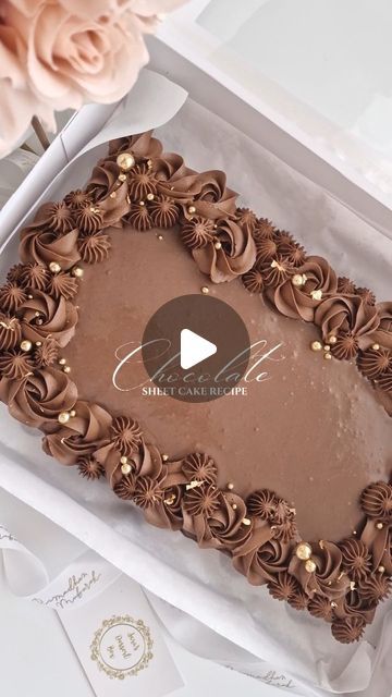 Sara's Dessert Box | Rahima on Instagram: "Perfect chocolate sheet cake recipe for a 12x8 inch tray 🤗   Ingredients: - 250g unsalted butter - 250g dark chocolate (at least 70% cocoa solids), chopped - 300g granulated sugar - 5 large eggs - 180g plain flour - 35g cocoa powder - 3/4 teaspoon baking powder - Pinch of salt - Optional: buttercream for piping - recipe pinned in the comment.  Optional - top layer chocolate ganache - recipe pinned in the comment.   Instructions: 1. Preheat your oven to 180°C (350°F) and grease or line a 12x8 inch baking tray.  2. In a heatproof bowl, melt the butter and chopped dark chocolate together over a pot of simmering water, stirring occasionally until smooth. Alternatively, you can melt them in the microwave in short bursts, stirring in between each burst Rectangle Chocolate Cake Design, Chocolate Sheet Cake Decoration, Buttercream For Piping, Decorated Chocolate Cake, Wet Batter, Chocolate Christmas Cake, Chocolate Sheet Cake Recipe, Sheet Cake Recipe, Sheet Cake Designs