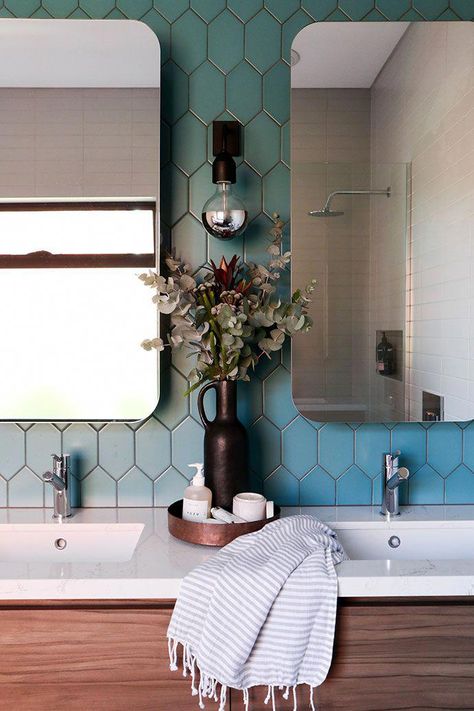 Teal bathroom decor