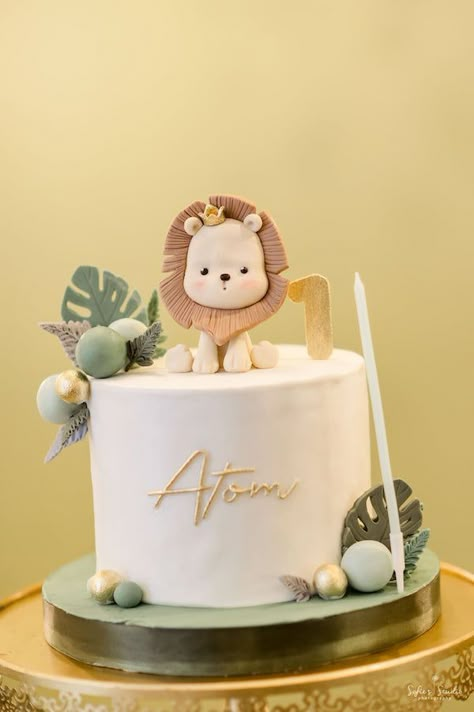 1st Birthday Lion Theme, Lion First Birthday Cake, Cake For 1 Year, First Birthday Lion Theme, Lion Themed First Birthday Party, 1birthday Cake Boy, Lion 1st Birthday Party Ideas, Safari Theme Cake 1st Birthdays, One Year Cake Boy