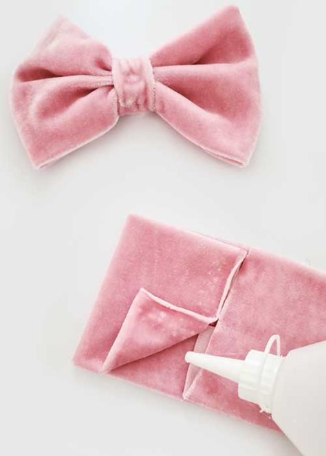 No Sew Baby Bow Headbands, Diy Hair Bow Barrettes, How To Make A Bow Barrette, Bow Measurements Fabric, No Sew Fabric Bows, Diy Baby Headbands No Sew, How To Make A Bow Out Of Fabric, How To Make Fabric Bows, Bow Diy Fabric