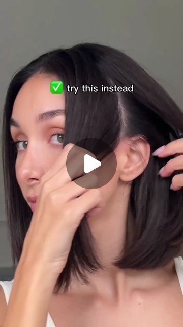 Check more at https://howcandothis.com/hairstyleideas/51679/ Short Hair Ideas Hairstyles, Cool Hairstyles Short Hair, Hairstyle For Short Hair Girl, Business Casual Hairstyles Short Hair, Simple Haïr Style For Short Hair, Simple Hair Styles Short Hair, Hairstyle For Very Short Hair, Hair Tricks And Tips Hairstyle Hacks, Simple Hairdo For Short Hair