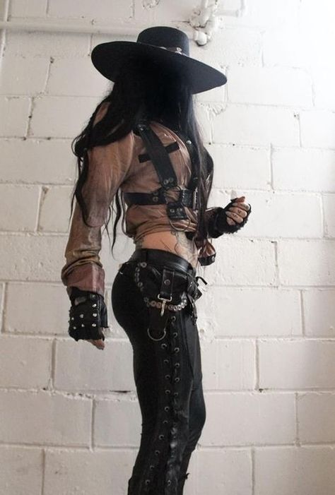 Yallternative Clothing, Goth Cowboy Aesthetic, Gothic Cowgirl, Goth Cowgirl, Vision Ideas, Goth Cowboy, Western Goth, Western Gothic, Toxic Vision