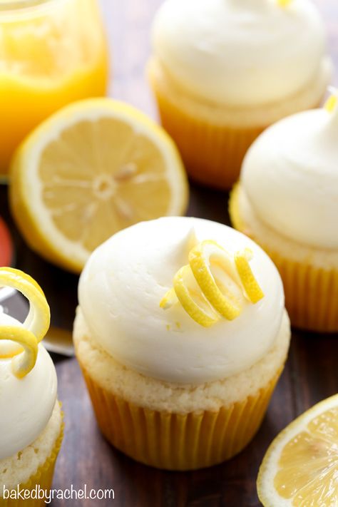 Trendy Cupcakes, Cupcakes Summer, Christmas Cream, Cupcakes Decorating, Lemon Buttercream Frosting, Ideas Cupcakes, Lemon Cream Cheese Frosting, Lemon Cream Cheese, Cupcakes Ideas