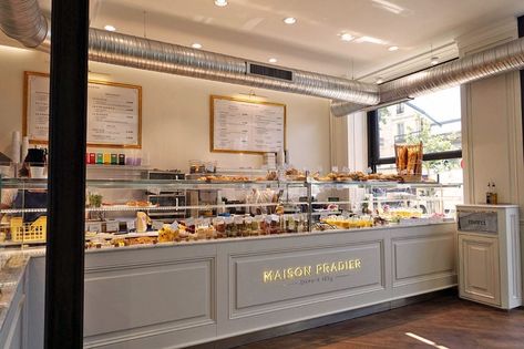 Pastry Shop Interior, Bar Cabinetry, Bakery Shop Interior, Patisserie Design, Pastry Display, Bakery Shop Design, Bakery Interior, Small Cafe Design, Coffee Shop Bar