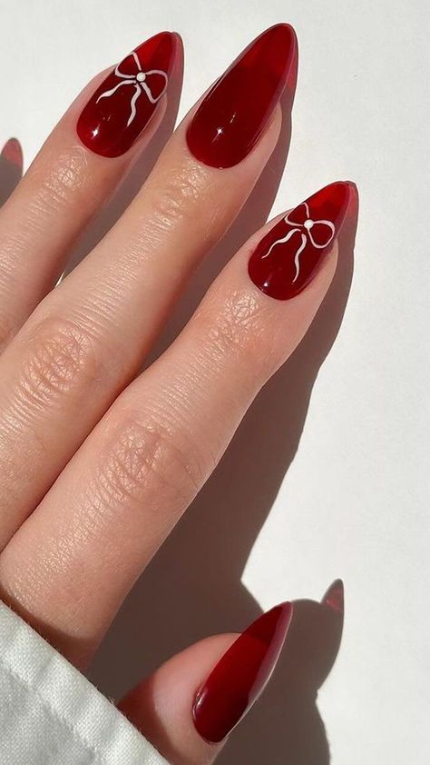 Red And Gold Nails, Kutek Disney, December Nails, February Nails, Cherry Nails, Nagel Tips, Casual Nails, Classic Nails, Red Nail Designs