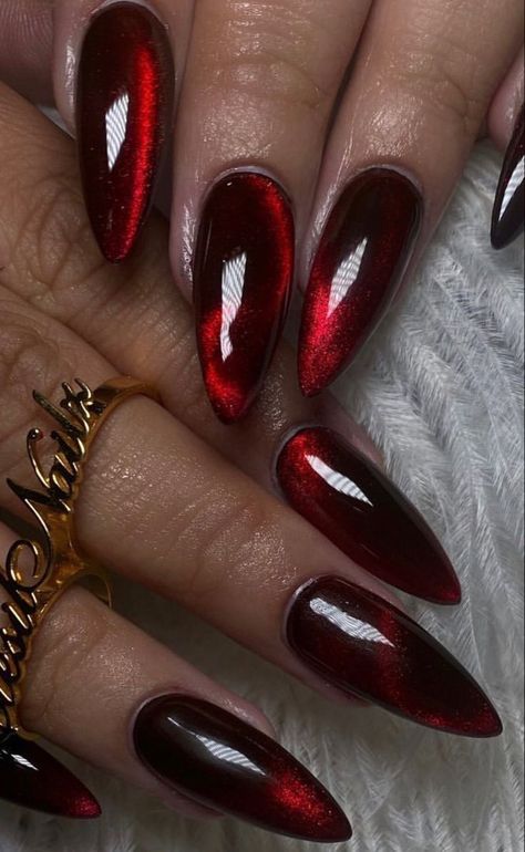 Vampy Nails, Fall Nail Art Ideas, Red Chrome Nails, Vampire Nails, Dark Red Nails, Witchy Nails, Velvet Nails, Cute Simple Nails, Goth Nails