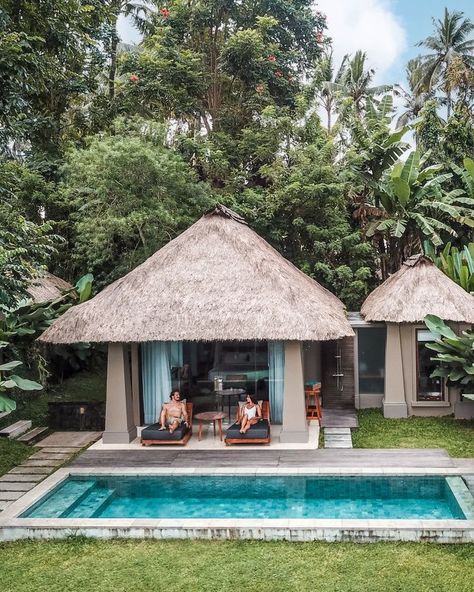 Maya Ubud Resort And Spa, Simple Resort Design, Bali Beach Resort, Small Resort Ideas, Villa Resort Design Plan, Resort Ideas Design, Bungalow Resort Design, Bali Resort Architecture, Resort Cottages Design