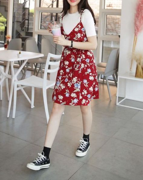 Lara Jean Covey, Look 80s, Mode Ulzzang, Lara Jean, Mode Chanel, Korean Fashion Outfits, 90s Fashion Outfits, Korean Fashion Trends, Ulzzang Fashion