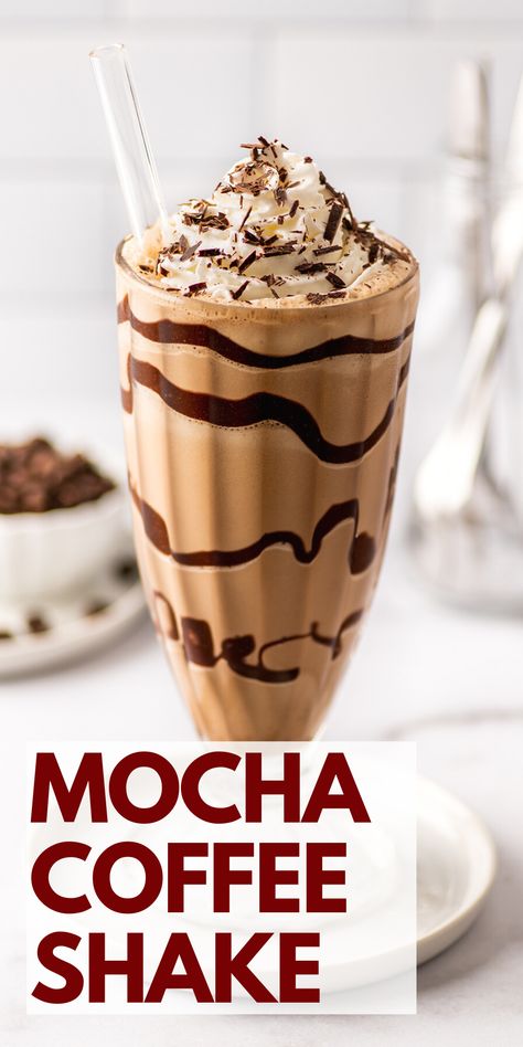 Rich and creamy, with a hint of chocolate flavor, this coffee milkshake makes the perfect sweet afternoon pick-me-up. Chocolate Coffee Shake, Morning Milkshake Breakfast, Chocolate Coffee Drink, School Drinks Ideas, Iced Chocolate Mocha, Iced Coffee Shake, Espresso Milkshake, Coffee Ideas Recipes, Coffee Shake Recipe