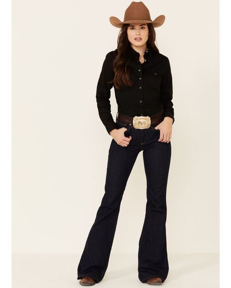 [Promotion] 63 Cute Rodeo Outfits For Women Recommendations To Copy At Once #cuterodeooutfitsforwomen Cute Rodeo Outfits For Women, Black Cowgirl Outfit, Cute Rodeo Outfits, Cowboy Outfits For Women, Cowgirl Outfits For Women, Cowgirl Style Outfits, Kimes Ranch, Riding Jeans, Western Wear Outfits