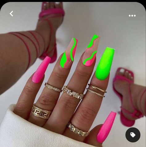 Summer Nails Ideas Acrylic Bright Colors Art Designs, Neon Nails Green And Pink, Neon Nails For Vacation, Neon Color Nails Acrylic, Neon Green Acrylic Nails Art Designs, Neon Green Nail Art Designs, Green And Pink Neon Nails, Lime Green Nails With Design, Neon Coffin Nail Ideas