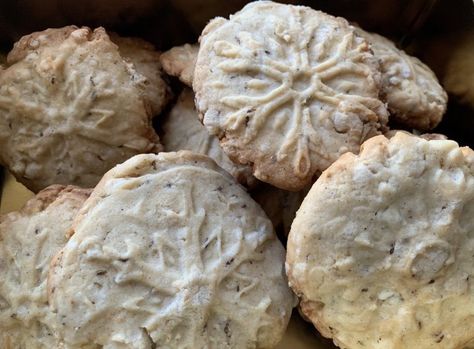 Victorian Recipes, Historical Cooking, Historical Recipes, Afternoon Tea Recipes, Cookie Party, Sweet Food, Candy Making, Living History, Biscuit Recipe