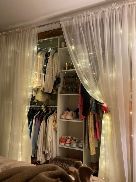 Closet organizing | teen girl room | organizing | closet storage | aesthetic | fashion | closet shelving ideas #closet #closetgoals #closetorganizationideas #closetstorage #organization Cute Closet Curtain Ideas, Walk In Closet With Curtains, Small Room Open Closet Ideas, Closet Room Aesthetic Vintage, Open Closet In Bedroom Aesthetic, Closet Division Ideas, Tapestry Closet Curtain, Bed Against Closet, Open Closet With Curtains