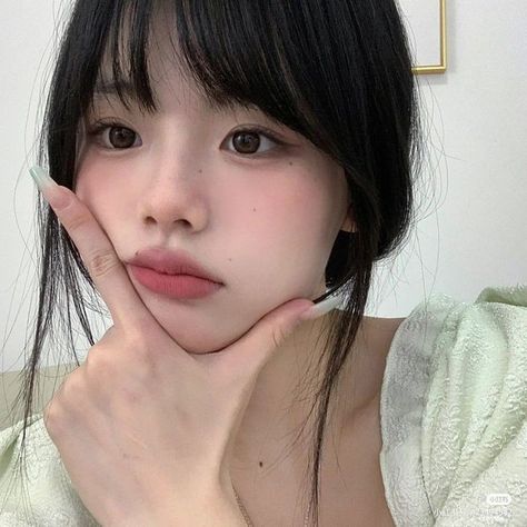 Uzzlang Makeup, Soft Girl Makeup, Soft Natural Makeup, Korean Makeup Look, Soft Makeup Looks, Korean Makeup Tutorials, Ulzzang Makeup, Japanese Makeup, Cute Makeup Looks