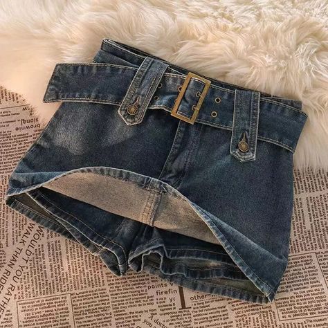 Mini Skirt Aesthetic, Denim Mini Skirts, Short Wrap Skirt, Mini Skirt Summer, Skirt Aesthetic, Rok Mini, Alt Clothes, Mini Wrap Skirt, Nature Dress