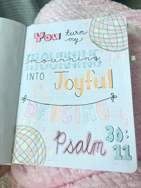 John 3 16 Verse, Verse Journaling, Bible Calligraphy, Journal Bible Quotes, Bible Journal Notebooks, Cute Bible Verses, Inspire Bible, Gospel Bible, Bible Drawing