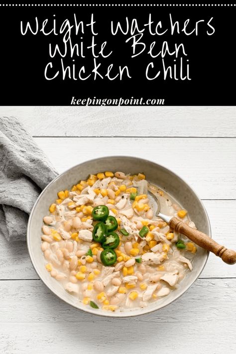 Ww White Chicken Chili, Weight Watchers White Chicken Chili, White Bean Chicken Chili Recipe, White Chicken Chilli, Traditional Chili Recipe, Chicken Chili Soup, Keeping On Point, Ww Ideas, Chicken Chili Crockpot