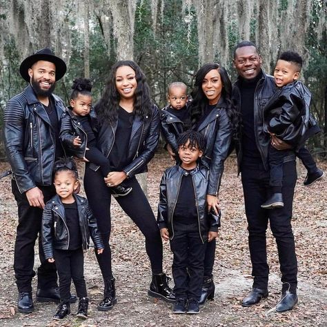 Black Leather Family Photos, Family Winter Photoshoot Outfits Black, Family Black Outfits For Pictures, Family Pictures Wearing Black, All Black Family Christmas Pictures, Family Christmas Photoshoot Ideas Black, Black Family Photoshoot Picture Ideas, Holiday Family Photos Black Family, All Black Outfit Photoshoot