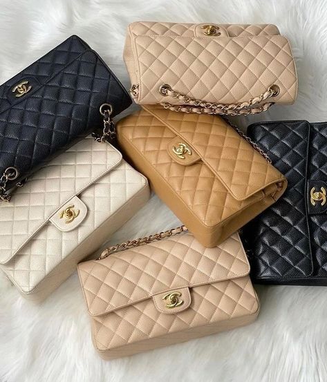 Chanel bag classic