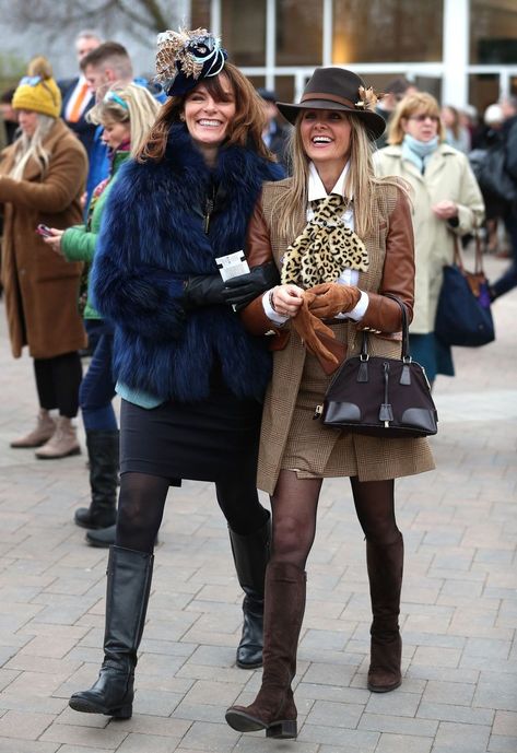 Country Races Outfit, Winter Horse Race Outfit, Fall Horse Racing Outfits Women, York Races Outfit, Cheltnam Races Outfit, Horse Racing Outfits Women Winter, Cheltenham Races Outfits Women, Winter Horse Racing Outfits, Winter Races Outfit