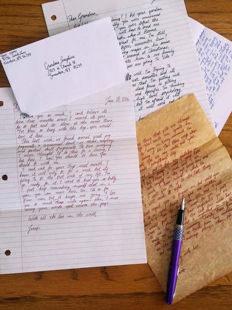 In the digital age, it's easy to forget the joy of writing letters. Old fashioned mailis fun and a wonderful way to stay in touch, so why not do it? Handwritten Letter, Green Tea Face, Writing Letters, Aesthetic Letters, Pen Pal Letters, Emily Dickinson, Handwritten Letters, Lost Art, A Pen