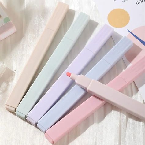 💖 6Pcs Cute Aesthetic Fluorescent Pen Soft Tip School Office Supplies Highlighters Pens Pastel Highlighters Marker Pen 💖 by Samag Shop At cheap price 🤑 Shop now 🛍️ at https://tinyurl.com/2yb89ntj Cute Markers, Pastel Highlighters Pens, Pastel Markers, Pastel Highlighters, Pastel Highlighter, Highlighter Set, Pen Art Drawings, Highlighter Pen, Planner Notebook