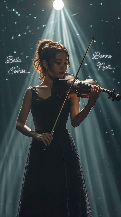 Someone Playing Violin Reference, Violin Concert Aesthetic, Violin Playing Reference, Violin Photoshoot Ideas, Playing Violin Pose Reference, Playing Violin Aesthetic, Violin Poses Reference, Violin Portrait, Violin Pose