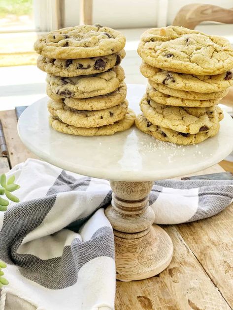 The Food Nanny, Kamut Flour, No Flour Cookies, Perfect Chocolate Chip Cookies, Delectable Desserts, Cookie Time, Baked Goodies, Fun Treats, Cookie Scoop