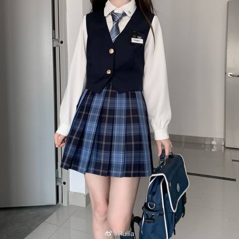 Uniform Korea School Style, Korean School Outfits Uniform, Uniform Aesthetic Girl, Korea School Uniform, Uniform Outfits Aesthetic, School Uniform Outfits Aesthetic, Korean Uniform School, Kawaii School Uniform, Korean Uniform