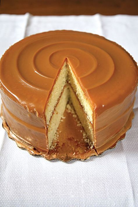 Carmel Cake, Southern Caramel Cake, Caramel Cake Recipe, Caramel Icing, Caramel Cake, Food Cakes, Sweets Treats, Yummy Cakes, Just Desserts