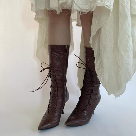 I might be biased but you should probably buy this on Depop 👍 https://depop.app.link/A90gG9jtQxb Victorian Boots Aesthetic, Victorian Style Boots, Heeled Brown Boots Outfit, Fairy Boots, Corset Boots, Brown Leather Lace Up Boots, Tie Up Boots, Whimsical Shoes, Victorian Boots