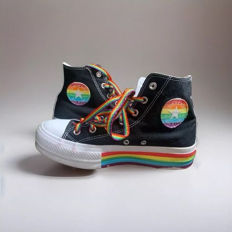 Converse High Top Platform Lift Shoes Custom Rainbow Pride Sz 8.5 Women’s Converse High Top Platform, High Platform Converse, Rainbow Converse, Pride Shoes, Rainbow Laces, Converse High Top, Back To School Clothes, Platform Converse, Shoes Custom