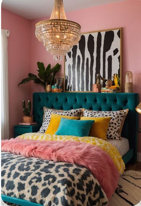 Small Colorful Bedroom Ideas, Mixed Prints Bedroom, Maximalist Interior Design Bedroom, Colorful Eclectic Bedroom, Eclectic Bedroom Ideas, Quirky Bedroom, Patterned Pillows, Desert Theme, Decor Ideas For Living Room