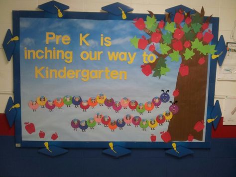 Graduation bulletin board for pre k Graduation Bulletin Board Ideas, Kindergarten Graduation Themes, Board Ideas For Preschool, Bulletin Board Ideas For Preschool, Preschool Graduation Decorations, Graduation Bulletin Board, Daycare Bulletin Boards, Vpk Graduation, Graduation Display