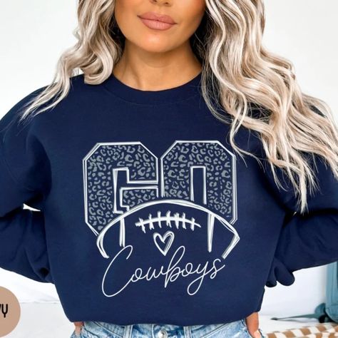 Dallas Cowboys Tshirts Ideas, Dallas Cowboy Shirts Women, Dallas Cowboys Shirt Ideas, Glitter Football Shirts, Football Tshirt Designs, Go Cowboys, Cowboys Sweatshirt, Cheer Posters, Dallas Cowboys Shirts