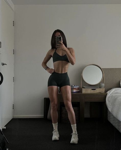 Gym Aesthetic, Goals Motivation, Athletic Body, Gym Fits, Fitness Inspiration Body, Gym Memes, Body Motivation, Gym Inspiration, Lean Body