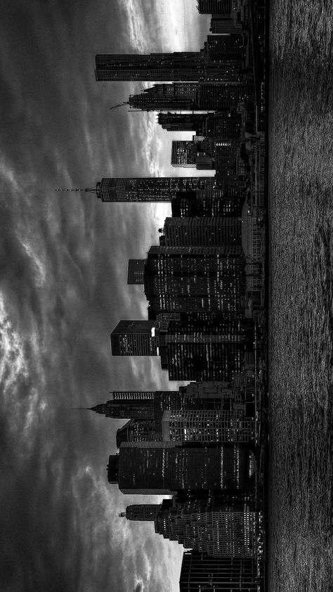 Black Aesthetic New York, New York Dark Wallpaper, Black And White Backgrounds Aesthetic, Black And White Wallpaper Landscape, I Pad Wallpaper Aesthetic Vintage, Black And White Horizontal Wallpaper, Black White Ipad Wallpaper, Black New York Aesthetic, Bakgerand Iphone