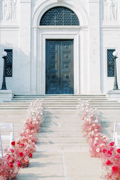 Pink floral arrangements line the aisle of an outdoor wedding ceremony space at a DC wedding venue. The arrangements are made of baby's breath and roses, going from shades of hot pink flowers to light pink flowers. Ombre Wedding Flowers, Outdoor Wedding Ceremony Flowers, Ceremony Flowers Aisle, Ceremony Decorations Indoor, Pink Ombre Wedding, Dc Wedding Venues, Ceremony Chairs, Indoor Wedding Ceremonies, Aisle Flowers