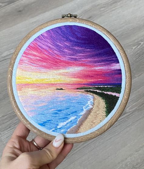 Sky Embroidery Pattern, Inspiring Embroidery, Sunset Embroidery, Landscape Embroidery, Embroidery Crafts, Simple Hand Embroidery Patterns, Creativity Inspiration, Embroidery Wall Art, New Embroidery