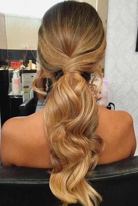 Ideas of Formal Hairstyles for Long Hair 2017 ★ See more: http://lovehairstyles.com/formal-hairstyles-for-long-hair/ Formal Ponytail, Messy Ponytail Hairstyles, Long Ponytail Hairstyles, Formal Hairstyles For Long Hair, Wavy Ponytail, Long Ponytails, Ball Hairstyles, Homecoming Hair, Hair Styles 2017