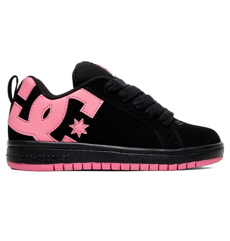 Bapeta Shoes, Dc Shoes Women, Pretty Sneakers, Shoes For School, Skater Shoes, Pretty Shoes Sneakers, Shoe Wishlist, Cute Nikes, Shoe Inspo