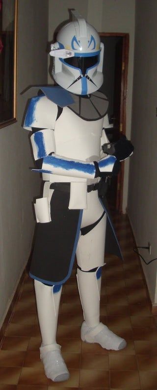 CloneTrooper EVA Costume - Captain Rex : 11 Steps - Instructables Halloween Costumes For Sisters, Clone Trooper Costume, Armor Diy, Clone Trooper Armor, Rex Costume, Easy College Halloween Costumes, Best Group Halloween Costumes, Unique Couple Halloween Costumes, Captain Rex