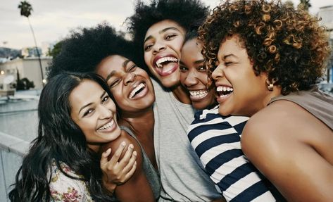 What Is Black Sisterhood, You Ask? Why It's The Unshakeable Bond That Keeps Us Going Penelope Cruz, Sister Circle, Different Types Of People, Women Laughing, Unmarried Women, Behavioral Science, Middle Aged Women, The Right Man, Celebrity Moms