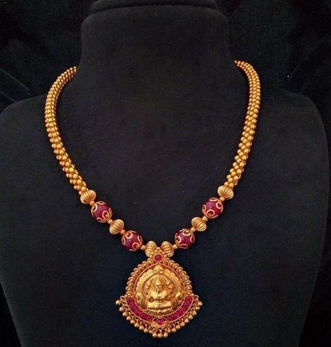 Turquoise Jewelry Necklace, Temple Jewelry Necklace, Buy Gold Jewelry, Gold Necklace Indian, Gold Jewelry Simple Necklace, Gold Necklace Indian Bridal Jewelry, Gold Jewelry Stores, Gold Pendant Jewelry, Black Beaded Jewelry