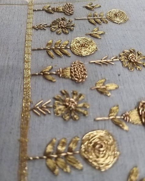 ilu warsi (@ilyaswarsi) • Instagram photos and videos Antique Embroidery Patterns, Flower Motif Design Embroidery, Zardosi Embroidery Motif Simple, Punjabi Embroidery, Embroidery Goldwork, Simple Blouses, Indian Embroidery Designs, Dori Work, Saree Work