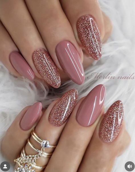 Mauve Nails, Nagellack Trends, Easy Nails, Nail Designs Glitter, Stick On Nails, Nailed It, Fall Nail Designs, Manicure E Pedicure, Nail Accessories