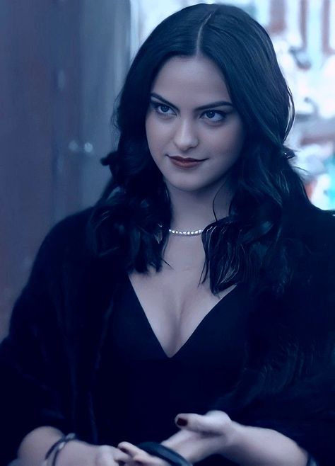 Veronica Lodge Hair, Veronica Lodge Aesthetic, Isabella Garcia, Veronica Lodge Riverdale, Camila Mendes Veronica Lodge, Riverdale Veronica, Camilla Mendes, Cheryl Blossom Riverdale, Cami Mendes