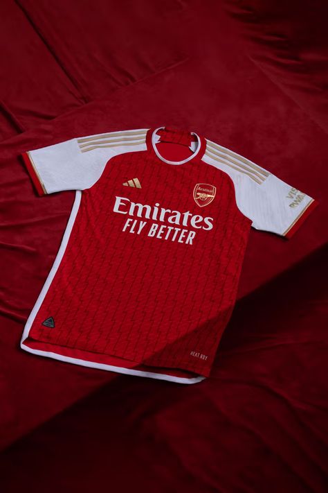 Patrick Vieira, Arsenal Jersey, British Football, Arsenal Football Club, Wolverhampton Wanderers, Arsenal Football, School Fits, Football Jersey, 20th Anniversary